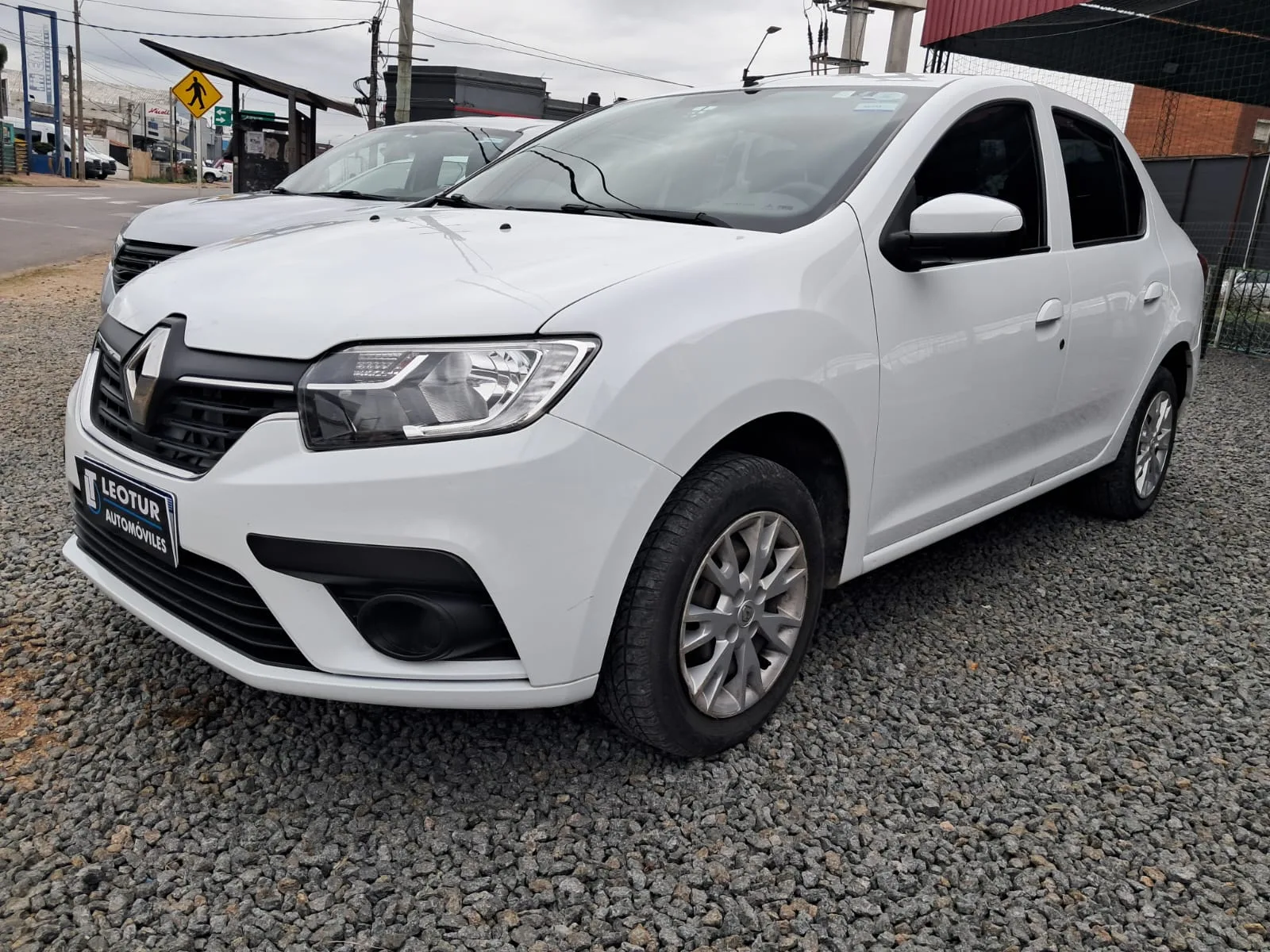 Renault Logan 1.6